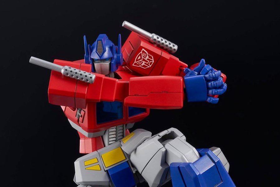 Flame Toys Furai Model G1 Optimus Prime Model Kit Announced Puts Some Style Into Prime's Classic Look  (1 of 9)